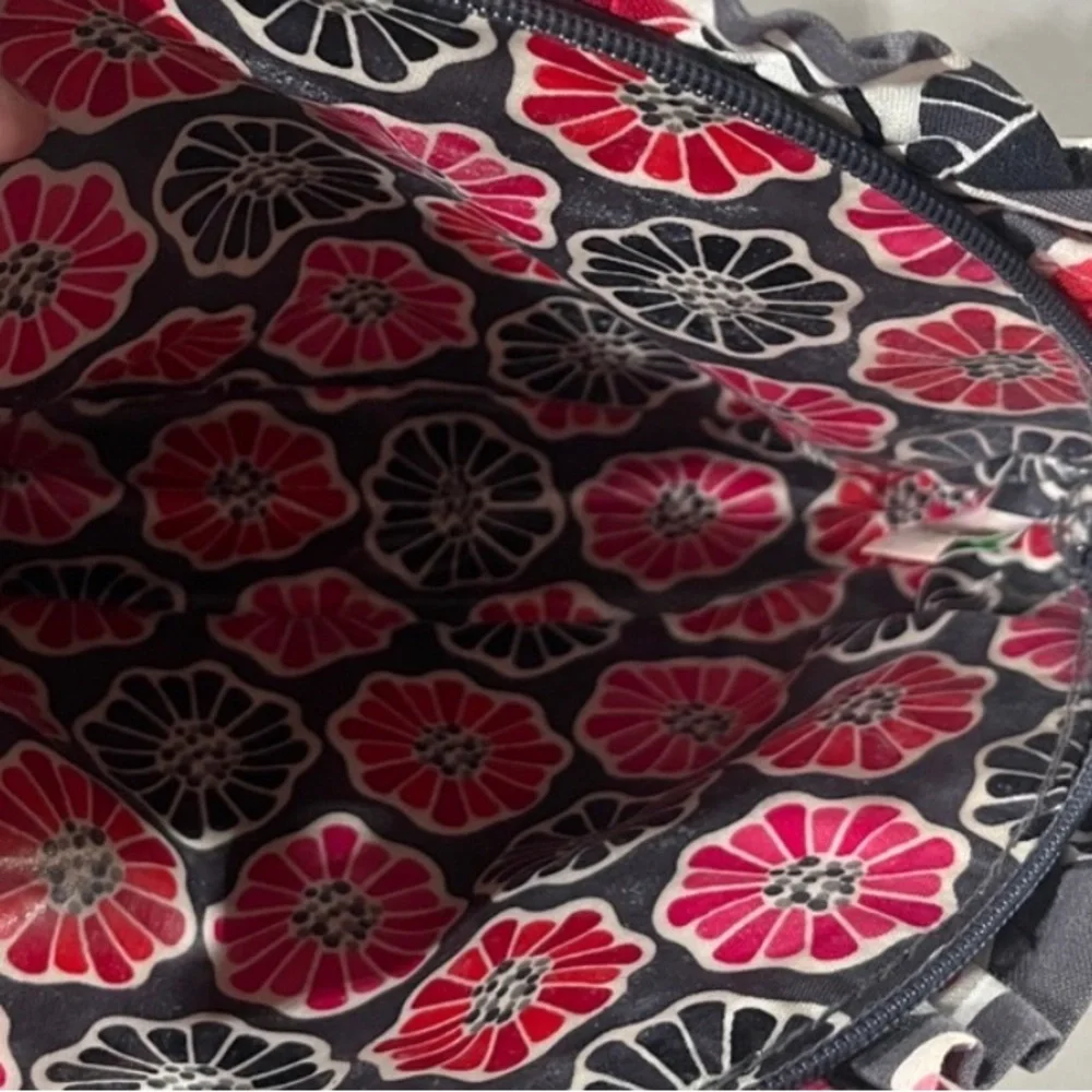 Vera Bradley Pink Black White Quilted Floral Cosmetic Bag